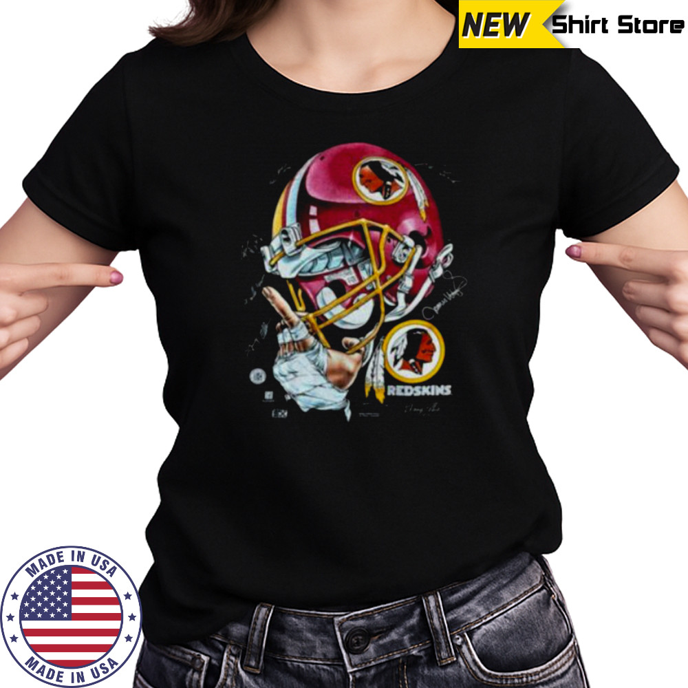 1996 Washington Redskins Vintage Black Realistic Helmet NFL Shirt Women's T-shirt