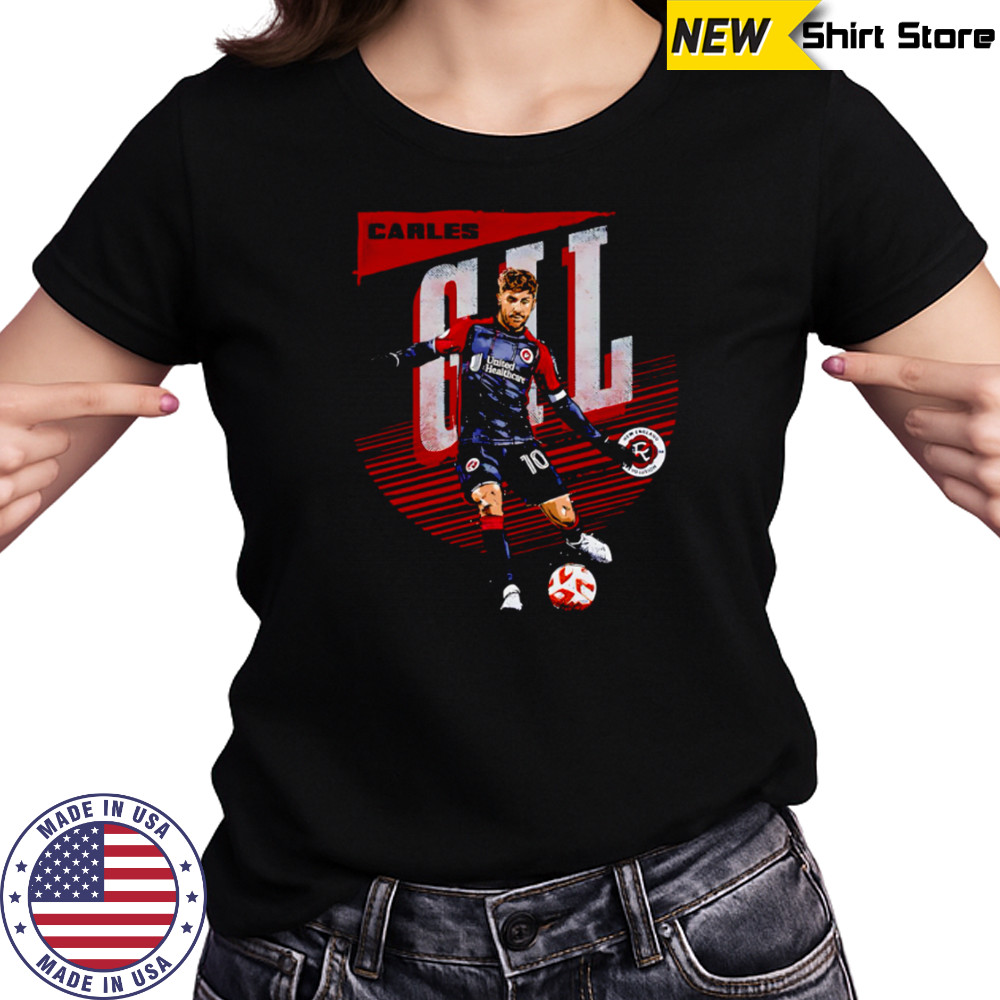Carles Gil New England Revolution Highlighter classic shirt Women's T-shirt