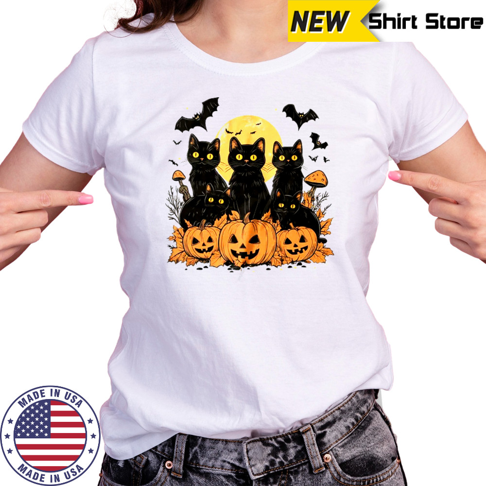 Black Cat Pumpkin Retro Halloween Cat Gothic Spooky Season shirt Women's T-shirt