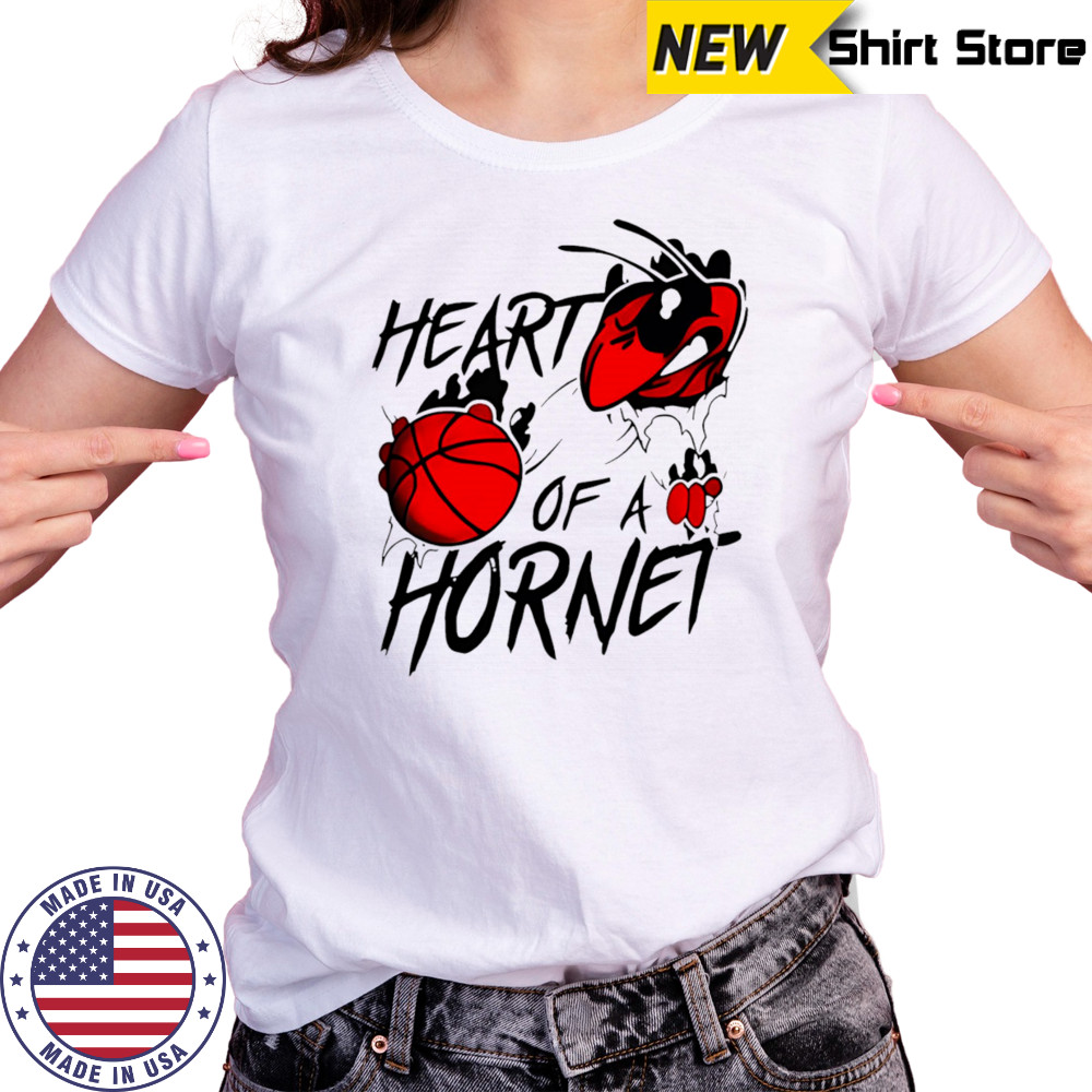 Charlotte Hornets heart of a hornet shirt Women's T-shirt