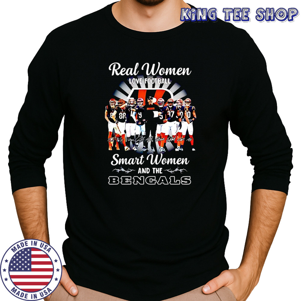 Real women love football smart women and the Cincinnati Bengals signatures shirt Long Sleeved