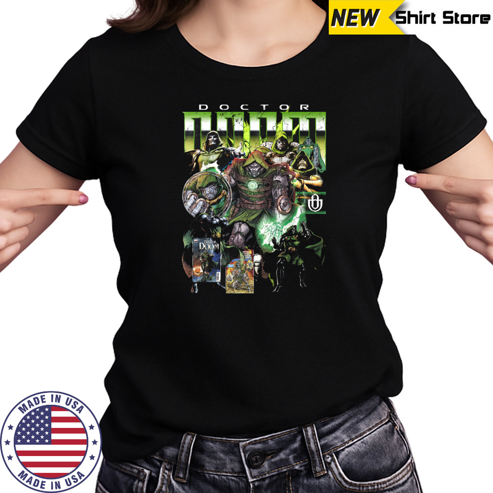 Comics 'Dr. Doom' T-Shirt Women's T-shirt