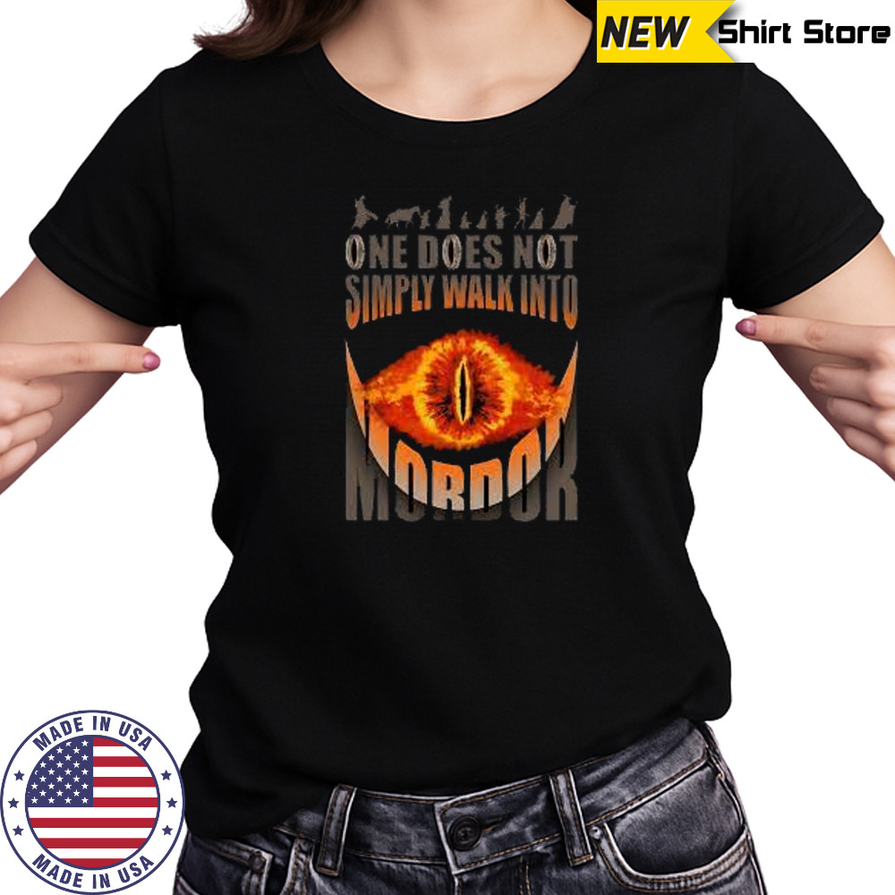 One does not simply walk into mordor T-Shirt Women's T-shirt